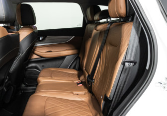 Подержанный автомобиль Chery Tiggo 8 Pro Max 2022 года (10 фото)