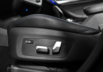 Подержанный автомобиль BMW X3 2021 года (11 фото)