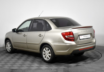 Подержанный автомобиль LADA (ВАЗ) Granta Sedan 2022 года (7 фото)