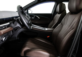 Подержанный автомобиль Exeed TXL 2023 года (26 фото)