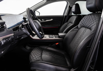 Подержанный автомобиль Exeed TXL 2022 года (21 фото)