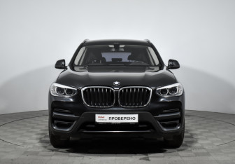 Подержанный автомобиль BMW X3 2019 года (2 фото)