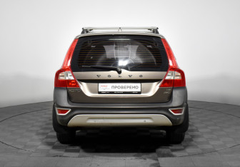 Подержанный автомобиль Volvo XC70 2008 года (6 фото)