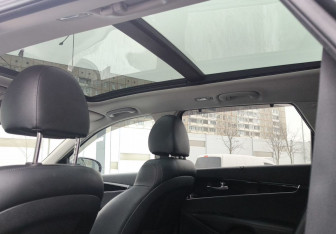 Подержанный автомобиль Kia Sorento 2018 года (16 фото)