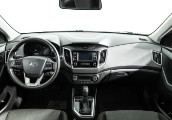 Подержанный автомобиль Hyundai Creta 2021 года (13 фото)