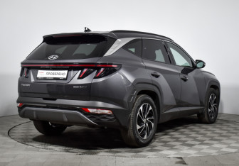 Подержанный автомобиль Hyundai Tucson 2021 года (5 фото)