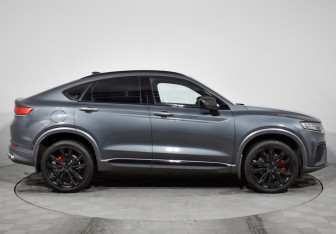 Подержанный автомобиль Geely Tugella 2022 года (4 фото)