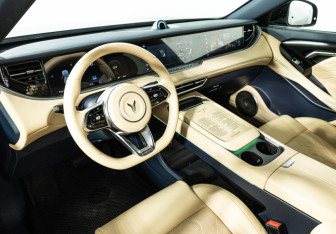 Подержанный автомобиль Voyah Free 2023 года (11 фото)