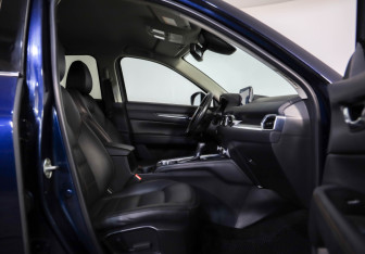 Подержанный автомобиль Mazda CX-5 2019 года (35 фото)