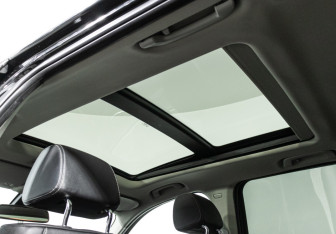 Подержанный автомобиль BMW X3 2012 года (15 фото)