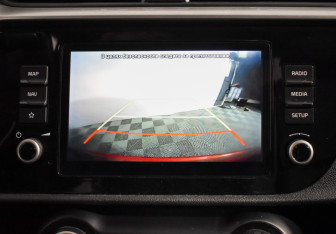 Подержанный автомобиль Kia Rio Sedan 2020 года (18 фото)