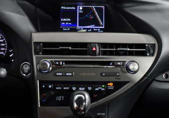 Подержанный автомобиль Lexus RX 2013 года (17 фото)