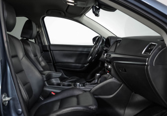 Подержанный автомобиль Mazda CX-5 2017 года (24 фото)