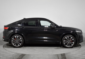 Подержанный автомобиль Geely Tugella 2022 года (4 фото)