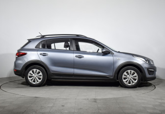 Подержанный автомобиль Kia Rio Hatchback 2018 года (5 фото)