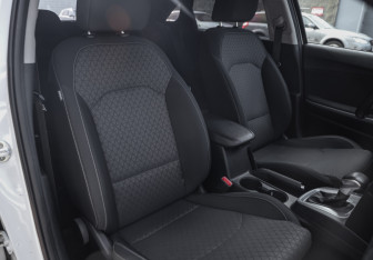 Подержанный автомобиль Kia Ceed Hatchback 2018 года (21 фото)