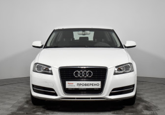 Подержанный автомобиль Audi A3 Hatchback 2012 года (2 фото)
