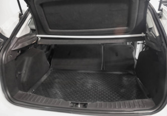 Подержанный автомобиль Ford Focus Hatchback 2013 года (25 фото)