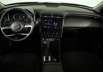 Подержанный автомобиль Hyundai Tucson 2021 года (9 фото)