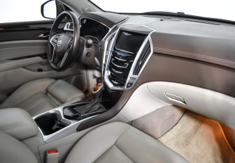 Подержанный автомобиль Cadillac SRX 2014 года (14 фото)