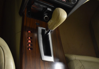 Подержанный автомобиль Nissan Teana 2011 года (17 фото)