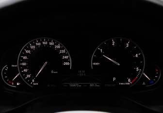 Подержанный автомобиль BMW X4 2018 года (38 фото)