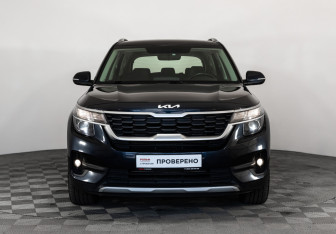 Подержанный автомобиль Kia Seltos 2021 года (4 фото)