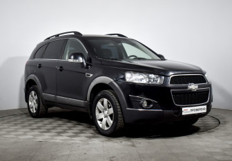 Подержанный автомобиль Chevrolet Captiva 2012 года (3 фото)