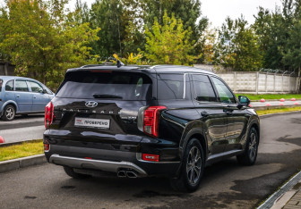 Подержанный автомобиль Hyundai Palisade 2021 года (6 фото)