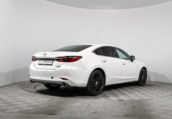 Подержанный автомобиль Mazda 6 Sedan 2023 года (5 фото)