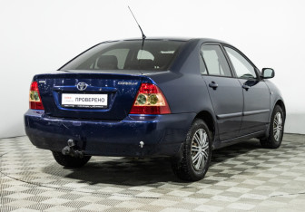 Подержанный автомобиль Toyota Corolla Sedan 2006 года (5 фото)