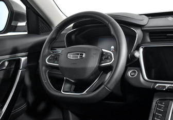 Подержанный автомобиль Geely Atlas Pro 2023 года (15 фото)