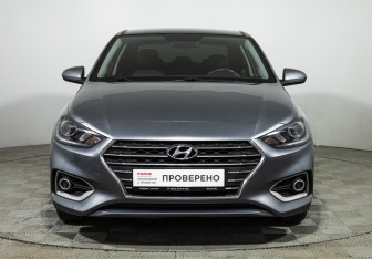 Подержанный автомобиль Hyundai Solaris Sedan 2018 года (2 фото)