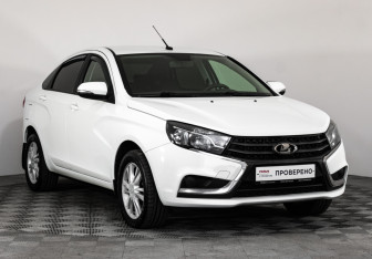Подержанный автомобиль LADA (ВАЗ) Vesta Sedan 2018 года (3 фото)