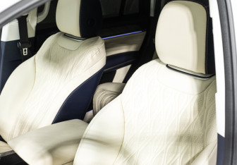 Подержанный автомобиль Tank 500 2023 года (16 фото)