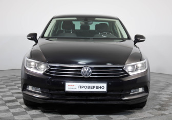 Подержанный автомобиль Volkswagen Passat Sedan 2016 года (2 фото)