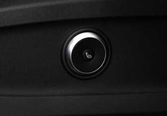 Подержанный автомобиль Exeed RX 2023 года (31 фото)