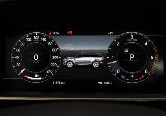 Подержанный автомобиль Land Rover Range Rover Sport 2018 года (19 фото)