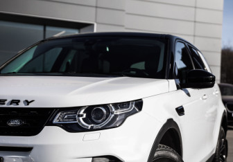 Подержанный автомобиль Land Rover Discovery Sport 2016 года (2 фото)