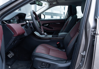 Новый Land Rover Range Rover Evoque 2025 (8 фото)