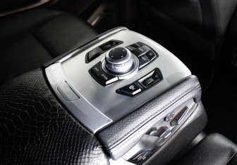 Подержанный автомобиль Chevrolet Tahoe 2019 года (15 фото)