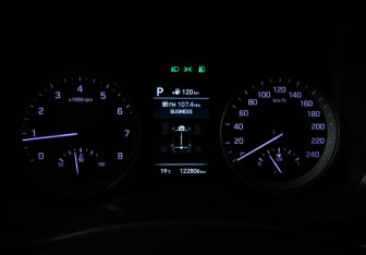 Подержанный автомобиль Hyundai Tucson 2020 года (12 фото)