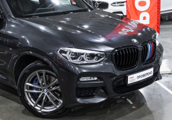 Подержанный автомобиль BMW X3 2019 года (6 фото)