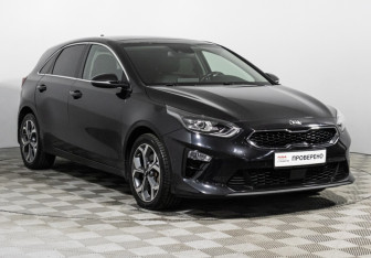 Подержанный автомобиль Kia Ceed Hatchback 2018 года (3 фото)