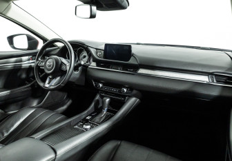 Подержанный автомобиль Mazda 6 Sedan 2020 года (9 фото)