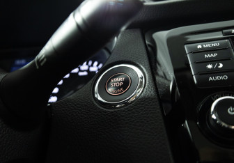 Подержанный автомобиль Nissan X-Trail 2020 года (21 фото)