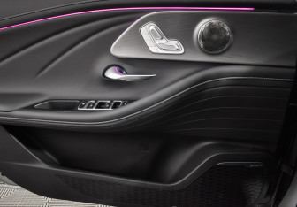 Подержанный автомобиль Chery Arrizo 8 2023 года (16 фото)