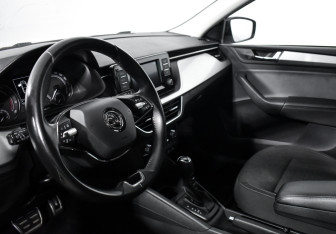 Подержанный автомобиль Skoda Rapid Liftback 2020 года (9 фото)