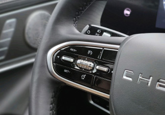Подержанный автомобиль Chery Tiggo 8 Pro Max 2023 года (10 фото)