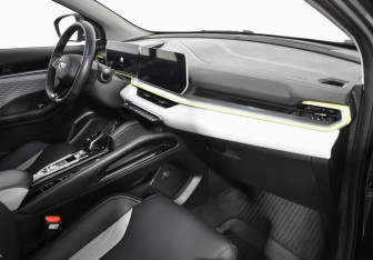 Подержанный автомобиль Geely Coolray 2023 года (12 фото)